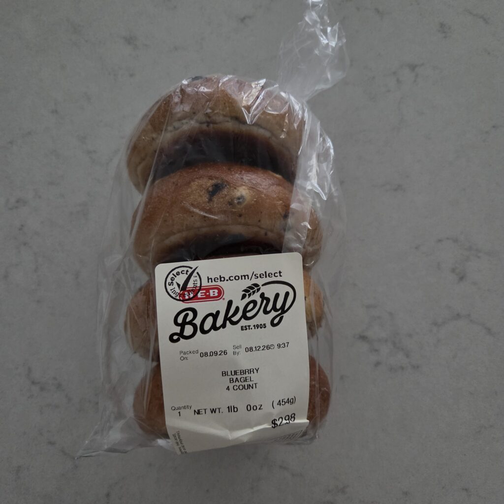 Best things to buy at H-E-B – H-E-B Bakery Blueberry Bagels
